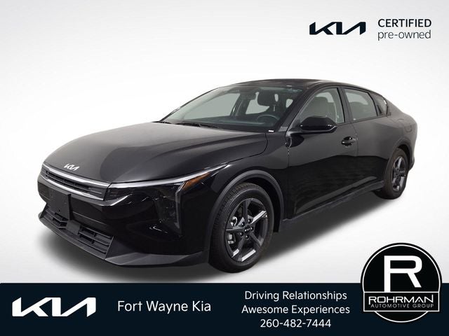 2026 Kia K4 LXS in Aurora Black Pearl — front three-quarter view