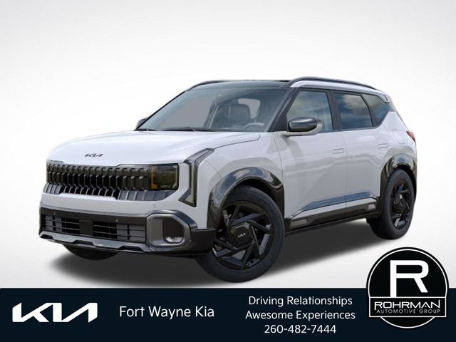 2027 Kia Seltos X-Line in Snow White Pearl — front three-quarter view
