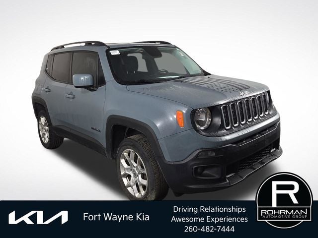 2017 Jeep Renegade — detail view